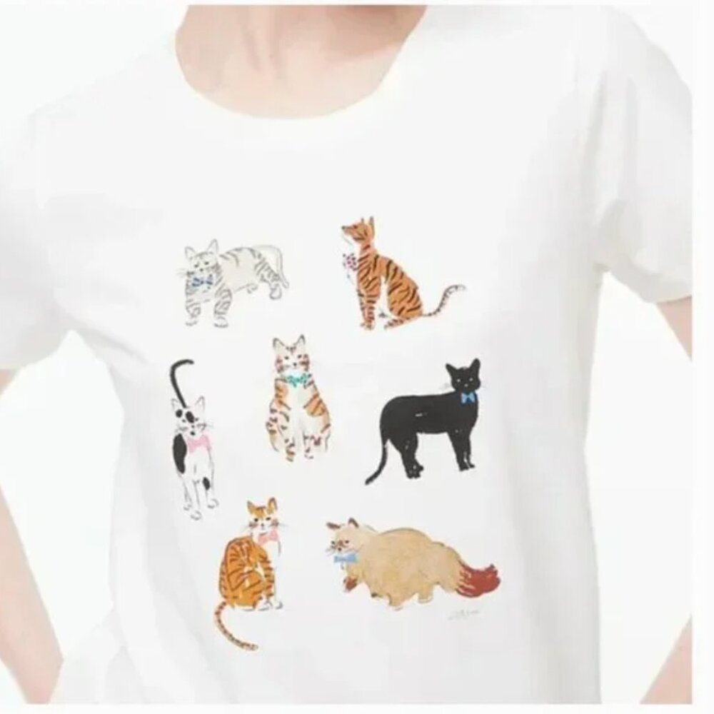 ⭐️ Cat Graphic Kitten Boho Modern Classy Preppy Cute Chic Glam Hipster Tee Top